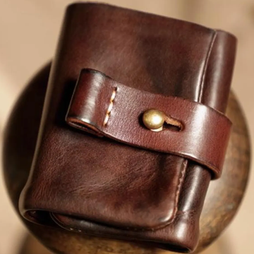 Deep Espresso Brown Heavy Washed Retro Tri-Fold Carry Wallet With Wrap Snap Band, Brass Fastener And Stitched Multi-Slot Inner Storage Layout